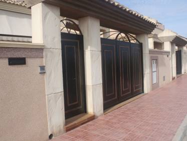 Bestaand - Chalet Adosados - Torrevieja