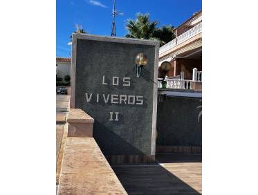 Bestaand - Chalet Adosados - Torrevieja