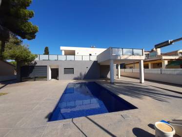 Bestaand - Chalet Independiente - Orihuela Costa