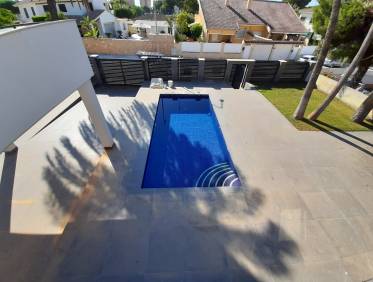 Bestaand - Chalet Independiente - Orihuela Costa