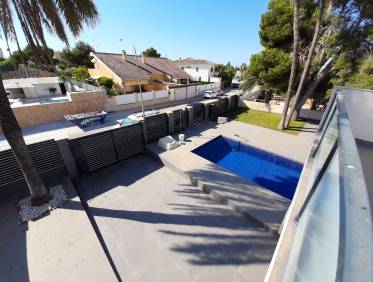 Bestaand - Chalet Independiente - Orihuela Costa