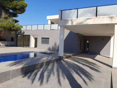 Bestaand - Chalet Independiente - Orihuela Costa