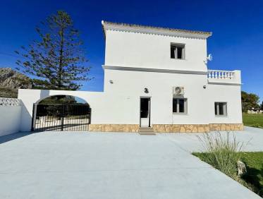 Bestaand - Finca - Denia