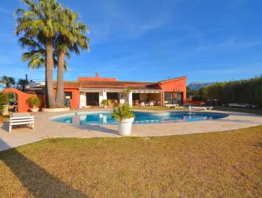 Bestaand - Finca - Denia