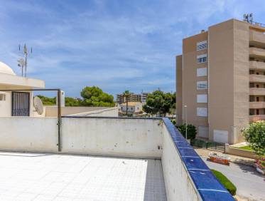 Bestaand - House - Orihuela Costa - La Zenia