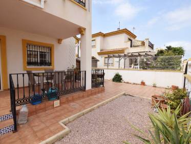 Bestaand - Townhouse / Semi-detached - Ciudad Quesada - Doña Pepa