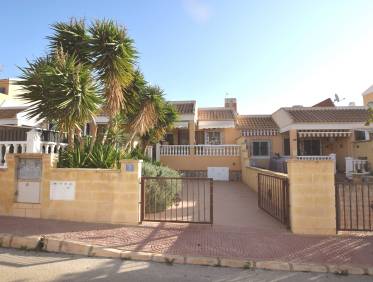 Bestaand - Townhouse / Semi-detached - Ciudad Quesada - Doña Pepa