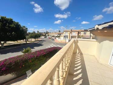 Bestaand - Townhouse / Semi-detached - Ciudad Quesada - Doña Pepa