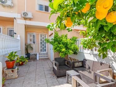 Bestaand - Townhouse / Semi-detached - Ciudad Quesada - Doña Pepa