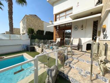 Bestaand - Townhouse / Semi-detached - Ciudad Quesada - Doña Pepa