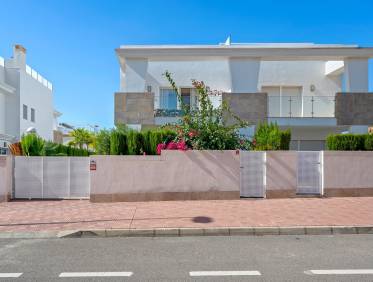 Bestaand - Townhouse / Semi-detached - Ciudad Quesada - Doña Pepa