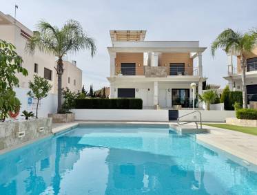 Bestaand - Townhouse / Semi-detached - Ciudad Quesada - Lo Marabu