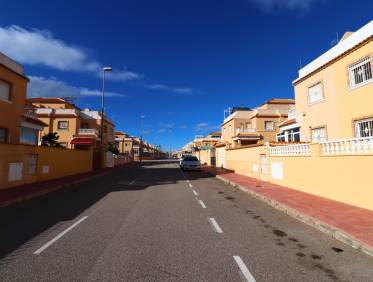 Bestaand - Townhouse / Semi-detached - Ciudad Quesada - Lo Marabu