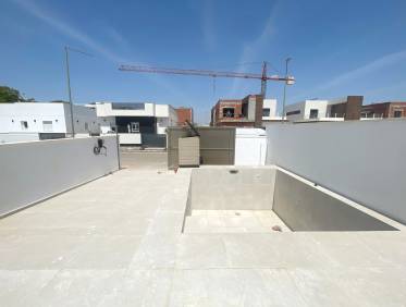 Bestaand - Townhouse / Semi-detached - Daya Nueva
