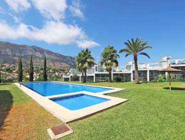 Bestaand - Townhouse / Semi-detached - Denia