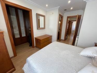 Bestaand - Townhouse / Semi-detached - Elche - Center