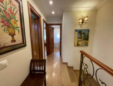Bestaand - Townhouse / Semi-detached - Elche - Center