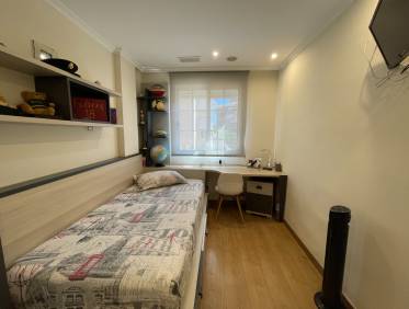 Bestaand - Townhouse / Semi-detached - Elche - Center