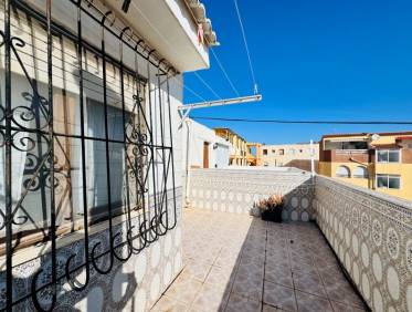 Bestaand - Townhouse / Semi-detached - La Mata