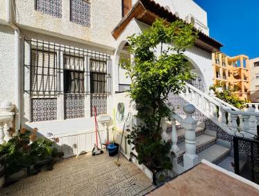 Bestaand - Townhouse / Semi-detached - La Mata
