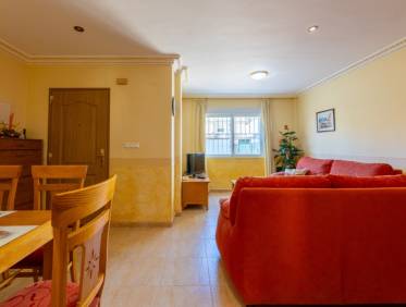 Bestaand - Townhouse / Semi-detached - Los Altos