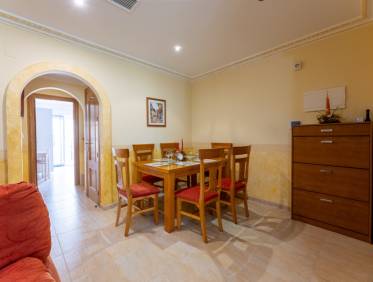 Bestaand - Townhouse / Semi-detached - Los Altos