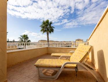 Bestaand - Townhouse / Semi-detached - Los Altos