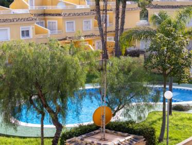 Bestaand - Townhouse / Semi-detached - Los Altos