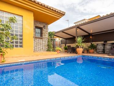 Bestaand - Townhouse / Semi-detached - Los Montesinos - La Herrada