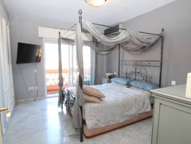 Bestaand - Townhouse / Semi-detached - Marbella - Marbella East