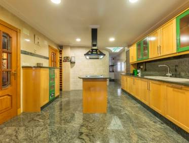 Bestaand - Townhouse / Semi-detached - Novelda
