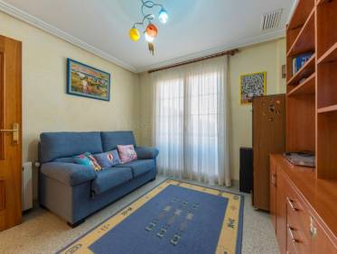Bestaand - Townhouse / Semi-detached - Novelda