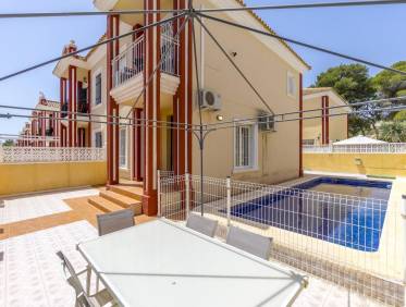 Bestaand - Townhouse / Semi-detached - Orihuela Costa - Campoamor