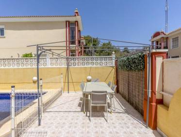 Bestaand - Townhouse / Semi-detached - Orihuela Costa - Campoamor