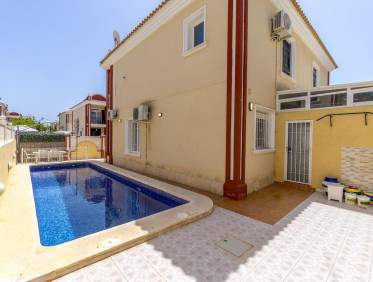 Bestaand - Townhouse / Semi-detached - Orihuela Costa - Campoamor