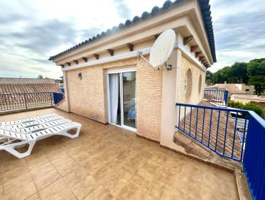 Bestaand - Townhouse / Semi-detached - Orihuela Costa - Campoamor