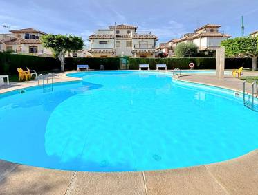Bestaand - Townhouse / Semi-detached - Orihuela Costa - La Campana