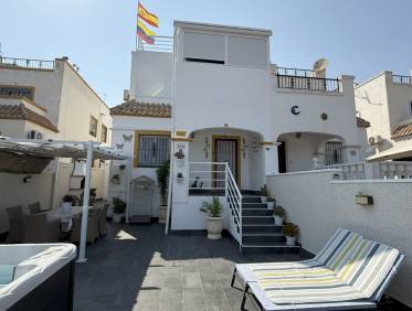 Bestaand - Townhouse / Semi-detached - Orihuela Costa - La Zenia