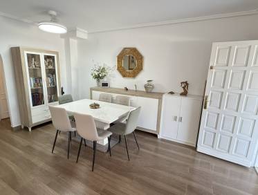 Bestaand - Townhouse / Semi-detached - Orihuela Costa - La Zenia