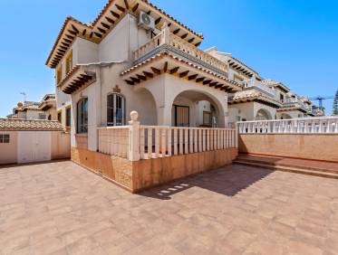 Bestaand - Townhouse / Semi-detached - Orihuela Costa - Lomas de Cabo Roig