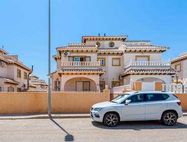 Bestaand - Townhouse / Semi-detached - Orihuela Costa - Lomas de Cabo Roig