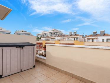 Bestaand - Townhouse / Semi-detached - Orihuela Costa - Los Dolses