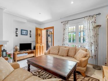 Bestaand - Townhouse / Semi-detached - Orihuela Costa - Los Dolses