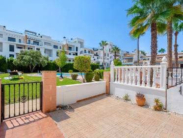 Bestaand - Townhouse / Semi-detached - Orihuela Costa - Los Dolses