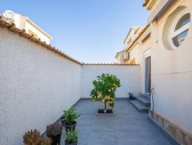 Bestaand - Townhouse / Semi-detached - Orihuela Costa - Playa Flamenca