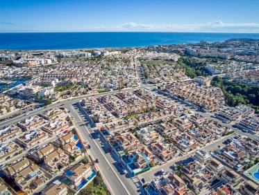 Bestaand - Townhouse / Semi-detached - Orihuela Costa - Playa Flamenca