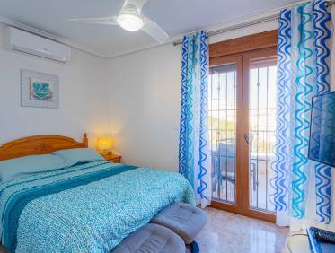 Bestaand - Townhouse / Semi-detached - Orihuela Costa - Playa Flamenca