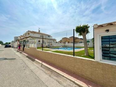 Bestaand - Townhouse / Semi-detached - Orihuela Costa - Urbanización Perla del Mar