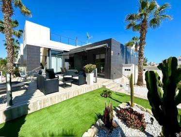Bestaand - Townhouse / Semi-detached - Orihuela Costa - Villamartín-Las Filipinas