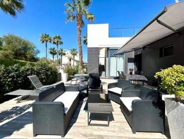 Bestaand - Townhouse / Semi-detached - Orihuela Costa - Villamartín-Las Filipinas
